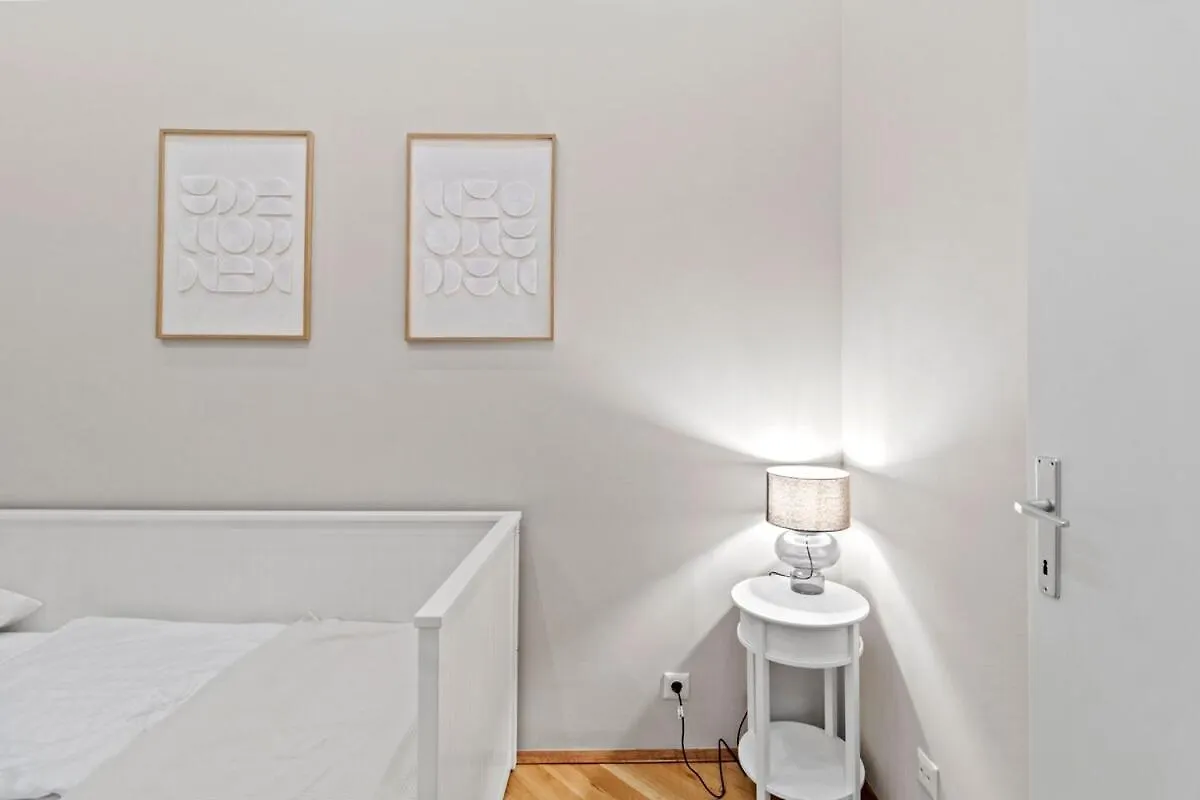 2 Minutes To Mariahilferstrasse I Bars I Fast Wifi Διαμέρισμα Βιέννη